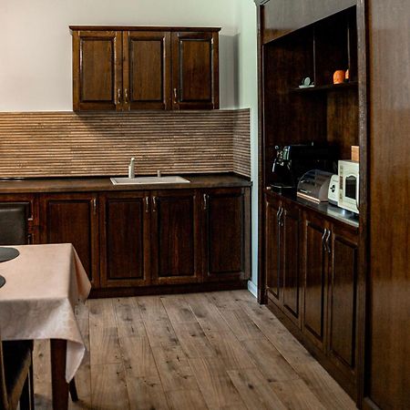 Boutique Marlen Bed & Breakfast Ghimbav Exterior photo
